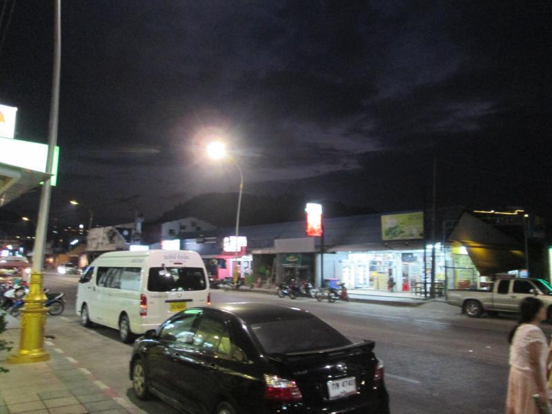 The Son Patong Beach Экстерьер фото