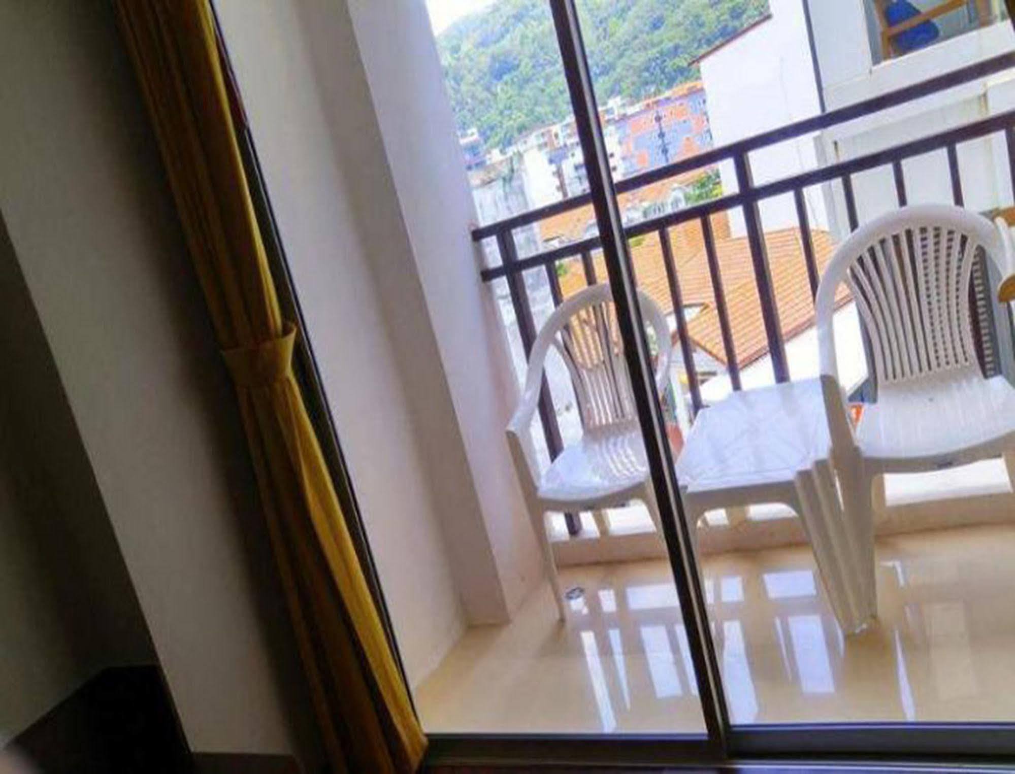 The Son Patong Beach Экстерьер фото
